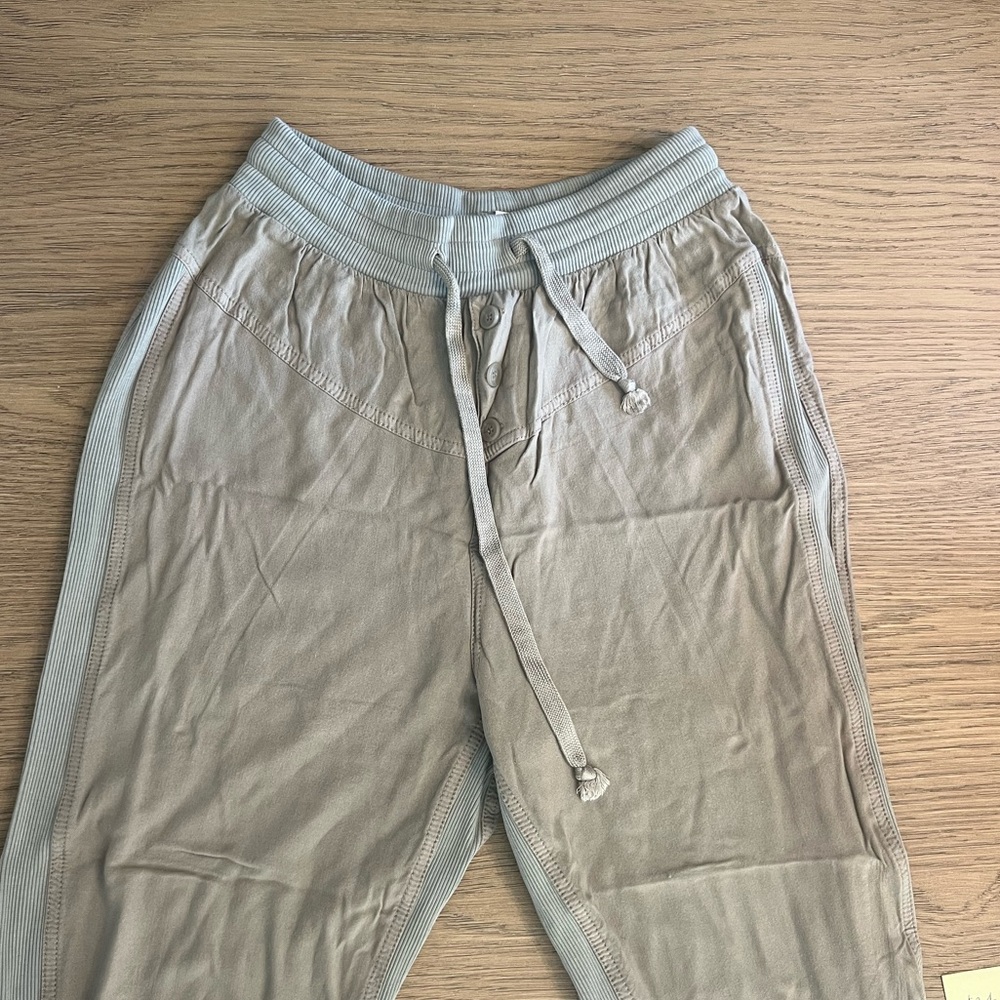 {free people movement} tapered rematch jogger